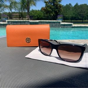 Tory Burch sunglasses; LIKE NEW; case included!